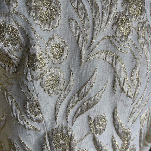 LILY & TAYLOR gold and cream long sleeve jacket * - Picture 10 of 11